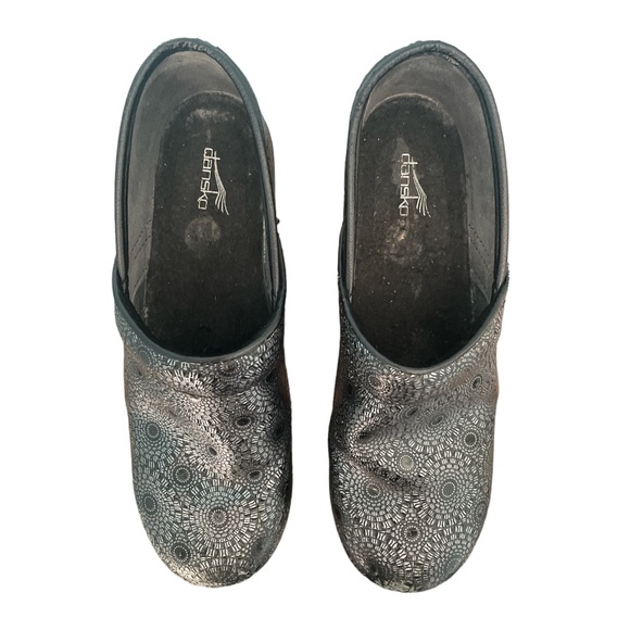 DANSKO Women's Black Metallic Circle Pattern Professional Clogs  EU 41 - Picture 3 of 8